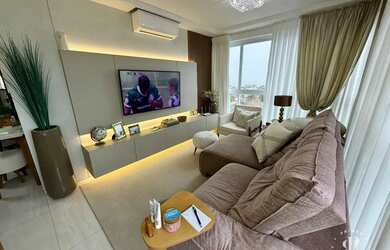 Imagem: O apartamento possui 2 Dormitórios, 2 Banheiros, 2 Vagas na