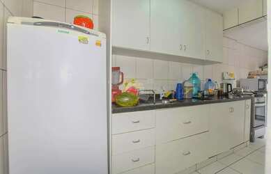 Imagem 10: Vendas Casa Curitiba PR. 53m² de Área, 2 Vagas na garageme2 Dormitórios