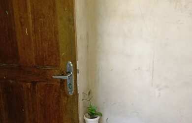 Imagem: A casa possui 2 Dormitórios, 1 Banheiro, 4m² de Área e está