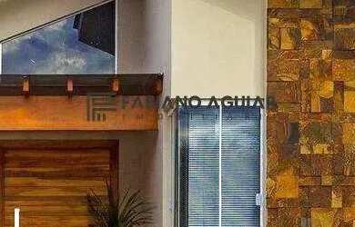 Imagem: A casa à venda possui 2 Dormitórios, 2 Banheiros, 74m² de