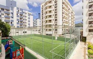 Imagem 9: Quarto privativo em apê compartilhado de alto padrão ao lado da UFSC