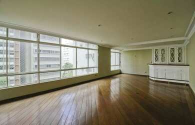 Imagem: O apartamento possui 4 Dormitórios, 5 Banheiros, 2 Vagas na