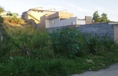 Imagem: O terreno possui 360m² de Área e está localizado em Santa