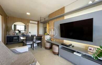 Imagem: O apartamento possui 2 Dormitórios, 2 Banheiros, 1 Vaga na