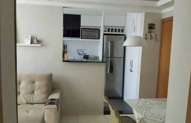 Imagem: O apartamento possui 2 Dormitórios, 1 Banheiro, 1 Vaga na garagem