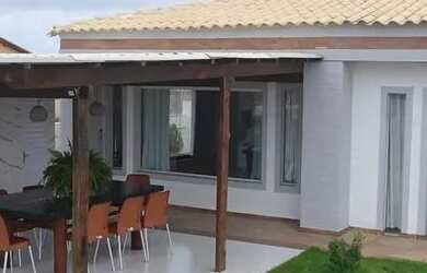 Imagem: A casa em condomínio possui 3 Dormitórios, 4 Banheiros, 5