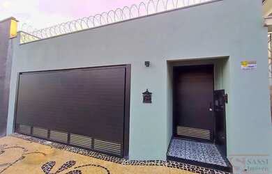 Imagem: O depósito possui 2 Vagas na garagem, 277m² de Área, Imóvel