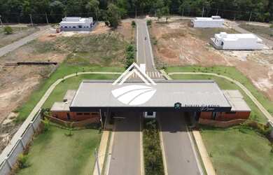 Imagem: O terreno possui 347m² de Área e está localizado em Plano