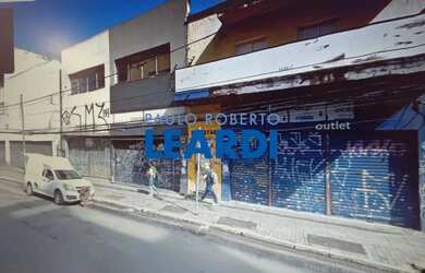 Imagem: O depósito possui 600m² de Área e está localizado em Pinheiros