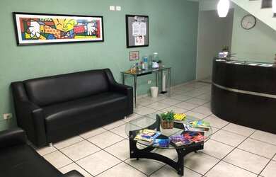 Imagem: O depósito possui 8m² de Área e está localizado em Vila