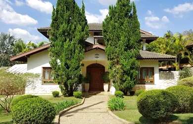 Imagem: A casa em condomínio possui 5 Dormitórios, 5 Banheiros, 4