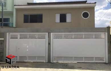 Imagem: A casa possui 5 Dormitórios, 5 Banheiros, 5 Vagas na garagem