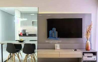 Imagem: O apartamento possui 2 Dormitórios, 2 Banheiros, 2 Vagas na