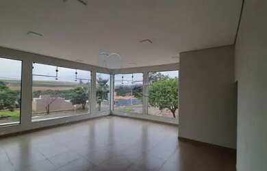 Imagem: O depósito para alugar possui e está localizado em Bonfim