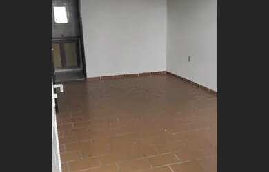 Imagem: O apartamento possui 3 Dormitórios, 2 Banheiros, Imóvel mobiliado