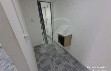 Imagem 11: Salão comercial com banheiro na Vila Medeiros