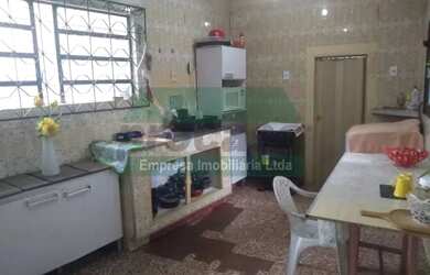 Imagem 4: ALUGA-SE CASA SEMI MOBILIADA / $1.100,00 / Centro