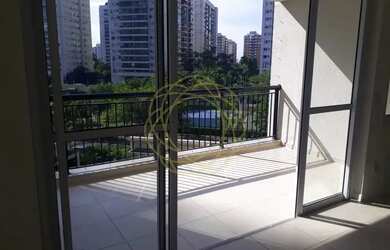 Imagem: O apartamento possui 4 Dormitórios, 4 Banheiros, 2 Vagas na