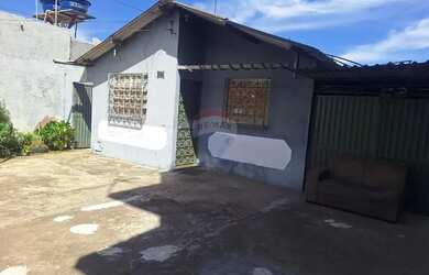 Imagem 6: CASA Á VENDA NA QNM 01 COM 4 QUARTOS SENDO UMA SUÍTE