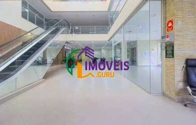 Imagem: O depósito possui 5 Vagas na garagem, 5000m² de Área e está