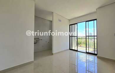 Imagem: O apartamento possui 3 Dormitórios, 1 Banheiro, 1 Vaga na garagem