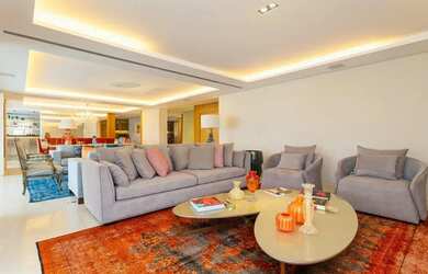 Imagem 9: Alto Padrão, 4 suítes, 5 vagas, quadra de tênis profissional, Condomínio...