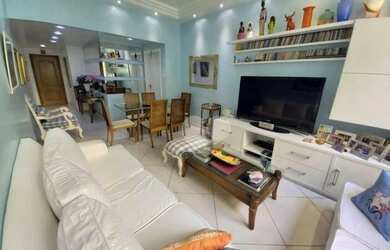 Imagem: O apartamento possui 3 Dormitórios, 1 Banheiro, 1 Vaga na garagem