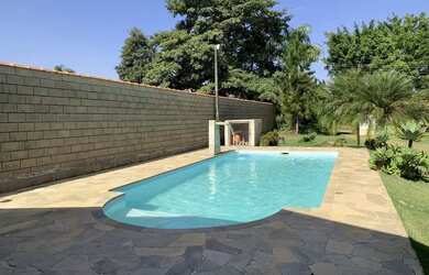 Imagem: A fazenda possui 300m² de Área, Imóvel novo e está localizado