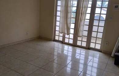 Imagem 8: Ampla casa em mini condomínio com 4 casas na reserva do pero