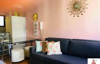 Imagem: O apartamento possui 1 Dormitório, 1 Banheiro, 1 Vaga na garagem