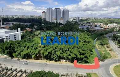 Imagem: O terreno possui 3.164m² de Área e está localizado em Vila