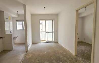 Imagem: O apartamento possui 1 Dormitório, 1 Banheiro, 1 Vaga na garagem