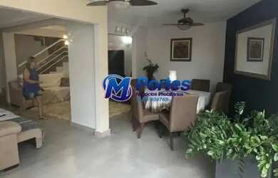 Imagem: A casa em condomínio possui 3 Dormitórios, 3 Banheiros, 2