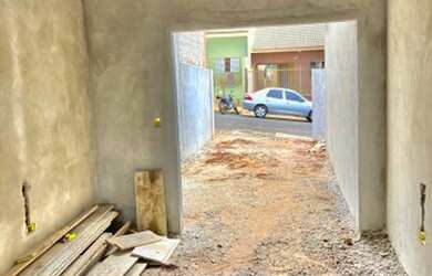 Imagem 2: Vendo casas geminadas. 2 Vagas na garageme3 Dormitórios