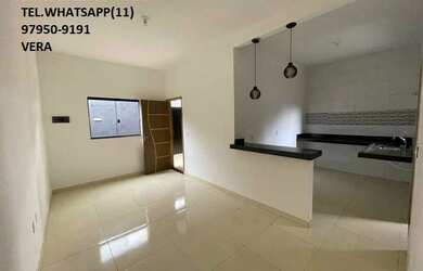 Imagem: A casa possui 2 Dormitórios, 2 Banheiros, 1 Vaga na garagem