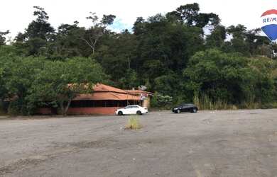 Imagem: O terreno possui 68.160m² de Área, Piscina e está localizado