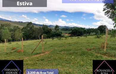 Imagem: O terreno possui 3200m² de Área e está localizado em Estiva