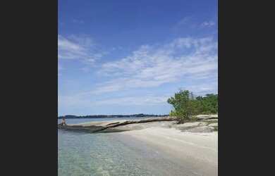 Imagem 4: Aluga-se kitinet. 1 Vaga na garageme1 Dormitório