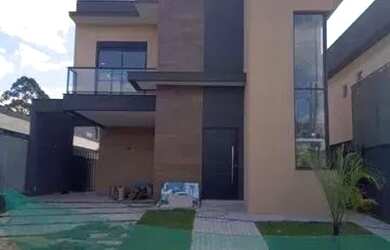 Imagem: A casa em condomínio possui 3 Dormitórios, 4 Banheiros, 4