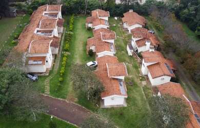 Imagem: O terreno possui 120.000m² de Área e está localizado em