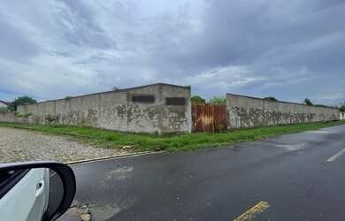 Imagem: O terreno possui 1.500m² de Área e está localizado em Jóquei