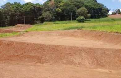 Imagem: O terreno possui 500m² de Área e está localizado em Jardim