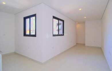 Imagem: O apartamento na cobertura possui 2 Dormitórios, 1 Banheiro