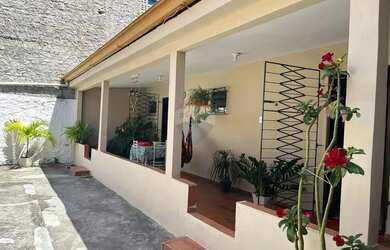 Imagem 4: VENDA DE CASA AMPLA, COM ESCRITURA PÚBLICA - 360M2 DE ÁREA E BEM LOCALIZADA