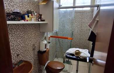 Imagem 12: Excelente Casa Comercial de Esquina c/ 5 Salas Climatizada e Armários...