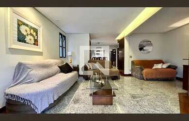 Imagem: O apartamento possui 4 Dormitórios, 4 Banheiros, 3 Vagas na