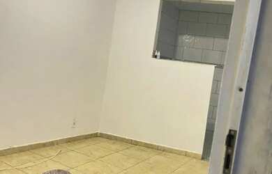 Imagem 2: Alugo casa, próximo Madureira