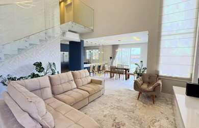 Imagem 3: Residência de alto padrão em Palmeira Um verdadeiro refúgio de conforto,...