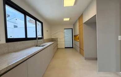 Imagem 13: Casa Sobrado em Jaú. Piscina, Churrasqueira, VarandaeÁrea de serviço