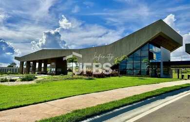 Imagem: O terreno possui 265m² de Área e está localizado em Senador